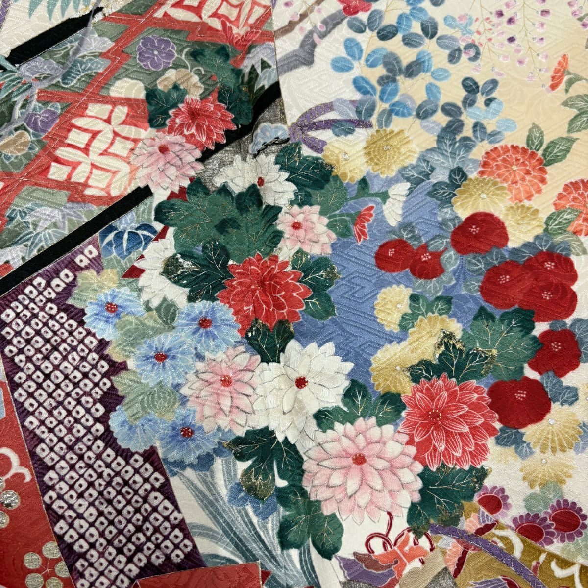 振袖禮服 身長165.5cm 袖長66.5cm M 雙層 幾帳 草花紋紋 金銀彩 絞染 淺紫 純蠶絲 名品級