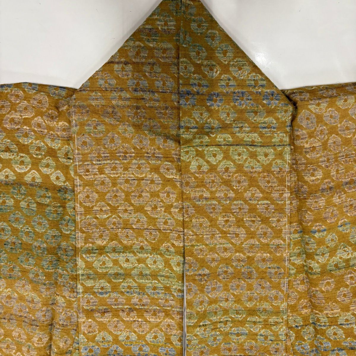 【美品】 小紋 身長161.5cm 袖長67cm M 雙層 紬織織 幾何學圖案 條紋 絞染 黃土 純蠶絲 名品級