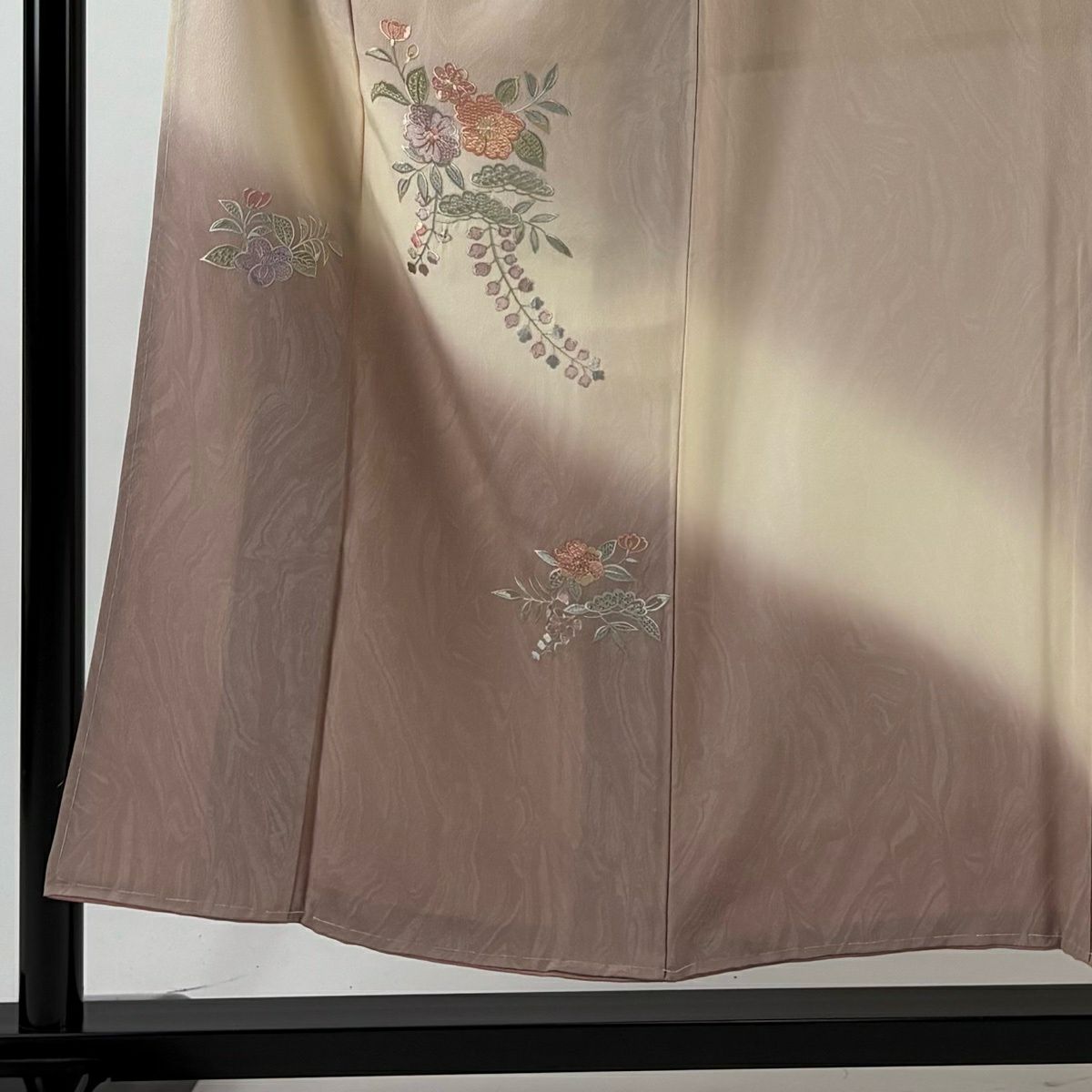 付下 身長153cm 袖長65cm M 雙層 草花紋紋 墨流し刺繡 薄小豆 純蠶絲 秀品級