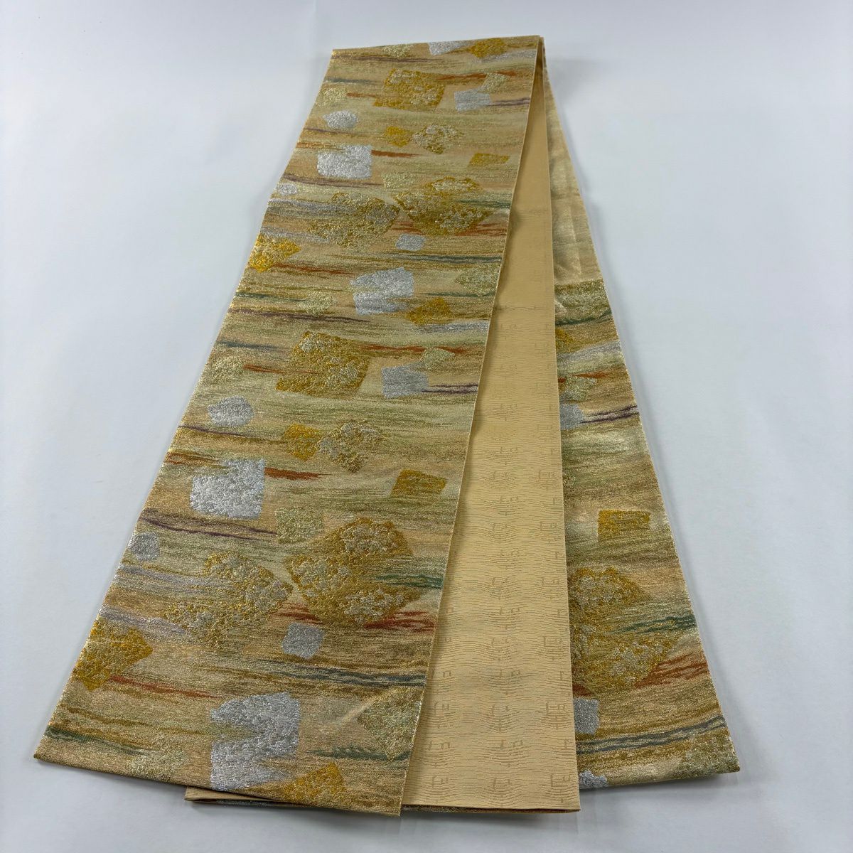 【美品】 袋帶 秀品級 破裂色紙 霞 金銀絲 金金箔 金色 六通 純蠶絲