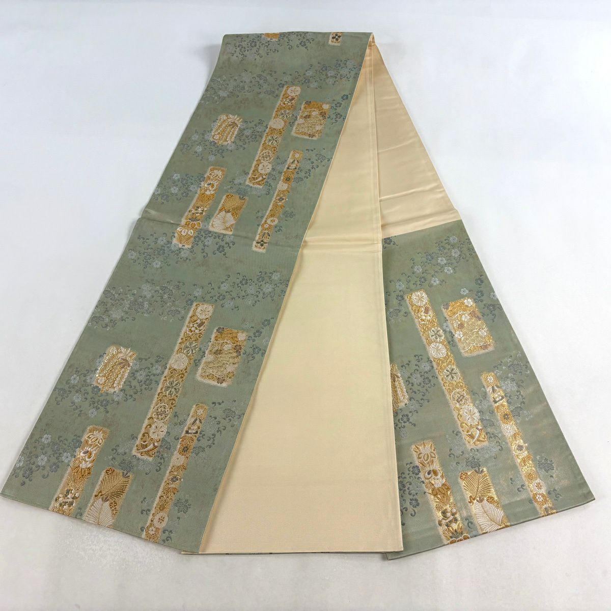 【美品】 袋帶 秀品級 寶盡くし 松樹竹子梅花 金金箔 淺綠 六通 純蠶絲