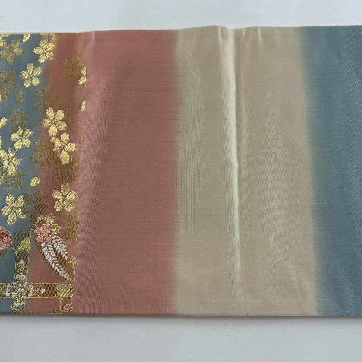【美品】 袋帶 秀品級 格天井 松樹梅花 金糸 金金箔 淺綠 六通 純蠶絲