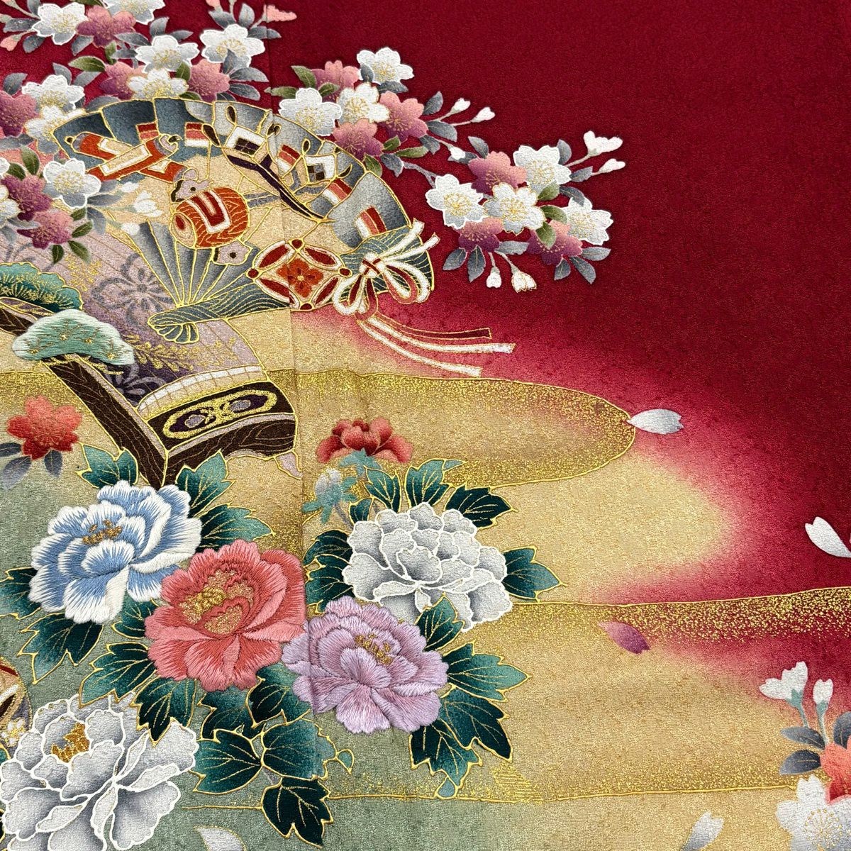 振袖禮服 身長157cm 袖長65.5cm M 雙層 檜扇子 和樂器 金彩裝飾 刺繡 紅 純蠶絲 秀品級