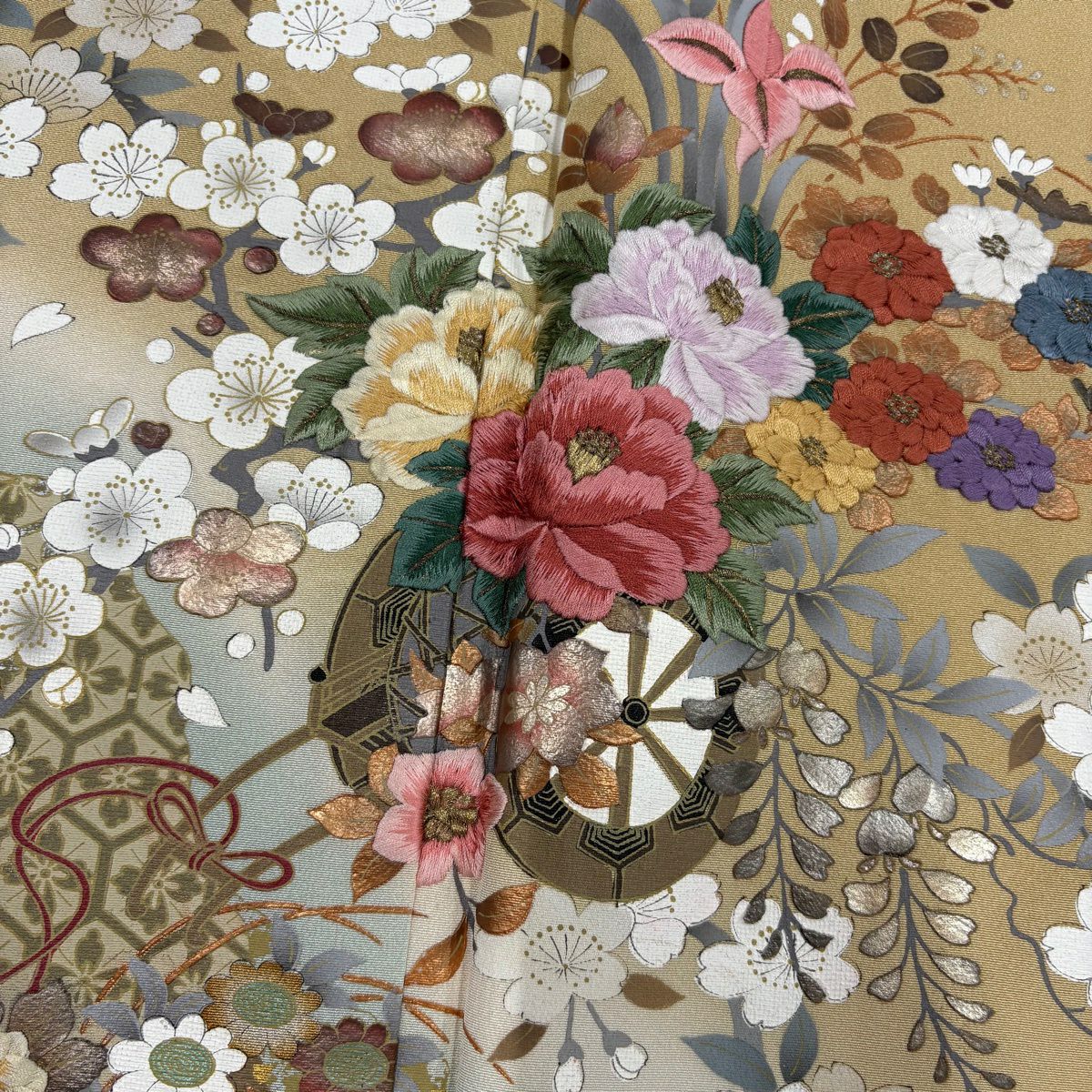訪問服 身長155.5cm 袖長64.5cm M 雙層 落款 花車 櫻花 金銀彩 刺繡 米色 純蠶絲 優品級