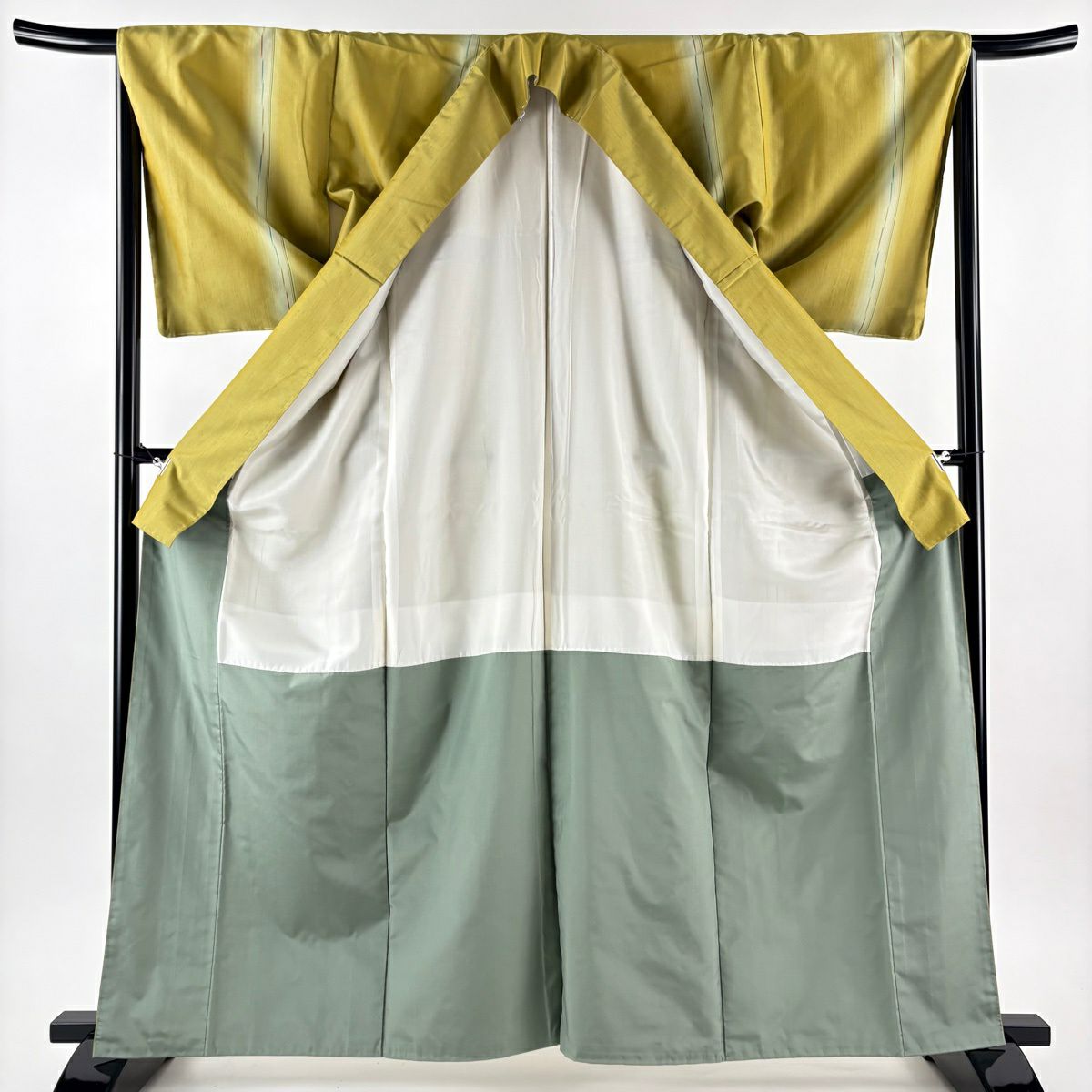 【美品】 紬織 身長163cm 袖長66cm M 雙層 名古屋帶套裝 垂直條紋圖案 鶯色 純蠶絲 優品級