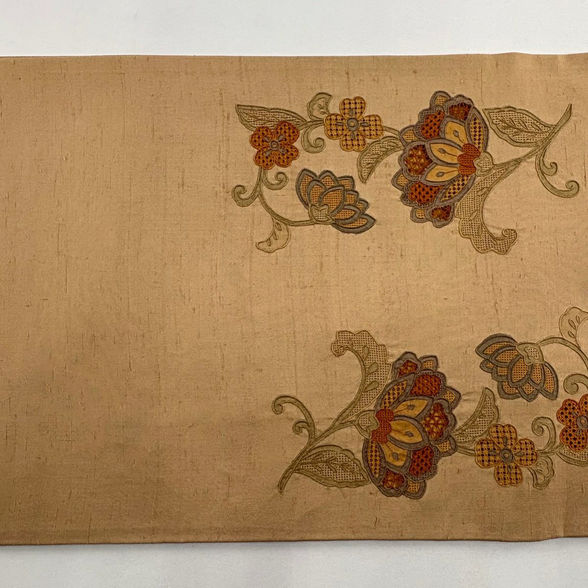 【美品】 袋帶 名品級 紬織織 花唐草紋 刺繡 淺茶 金金箔圖案 純蠶絲
