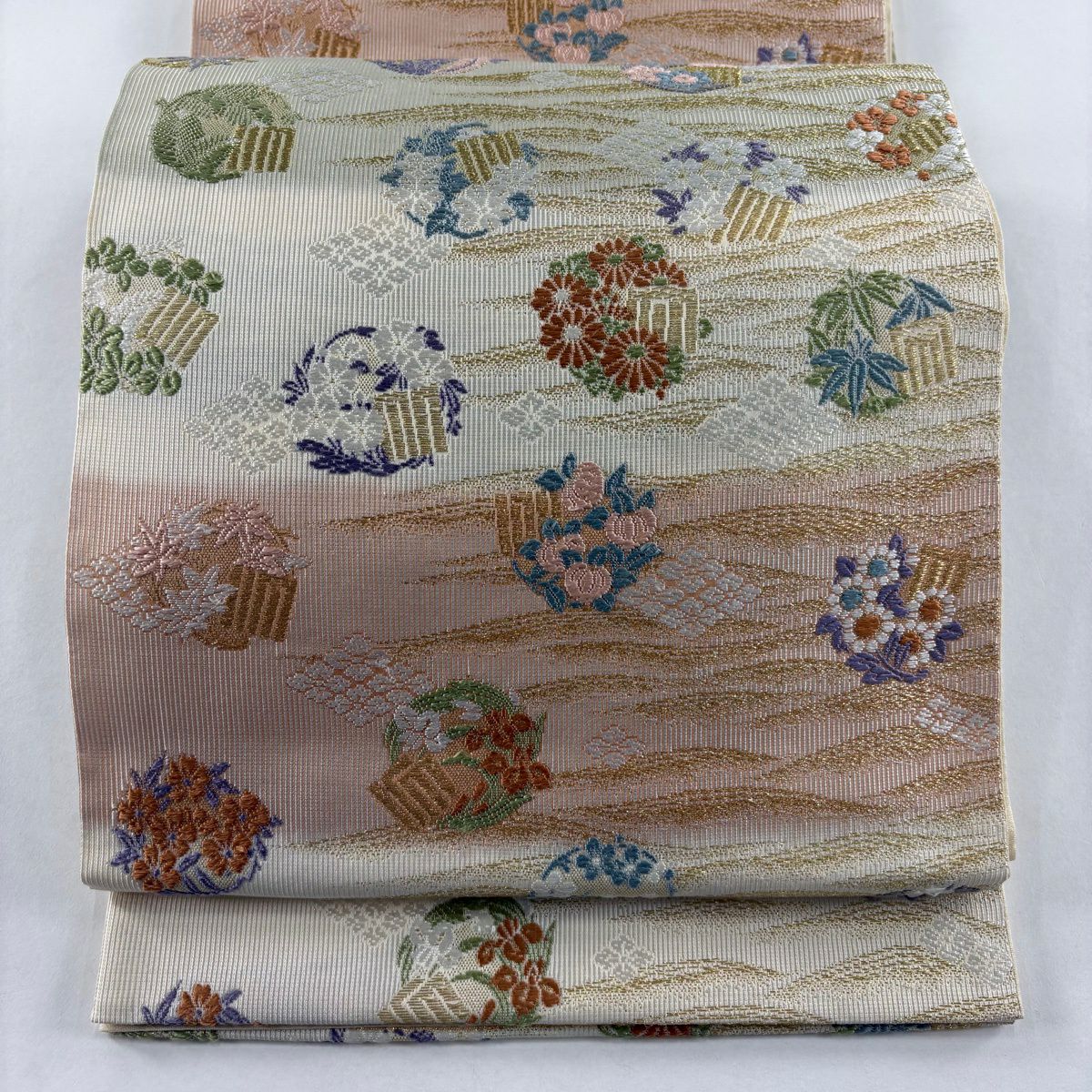 【美品】 袋帶 名品級 源氏香 花丸紋 刺繡 金絲 奶油 六通 純蠶絲