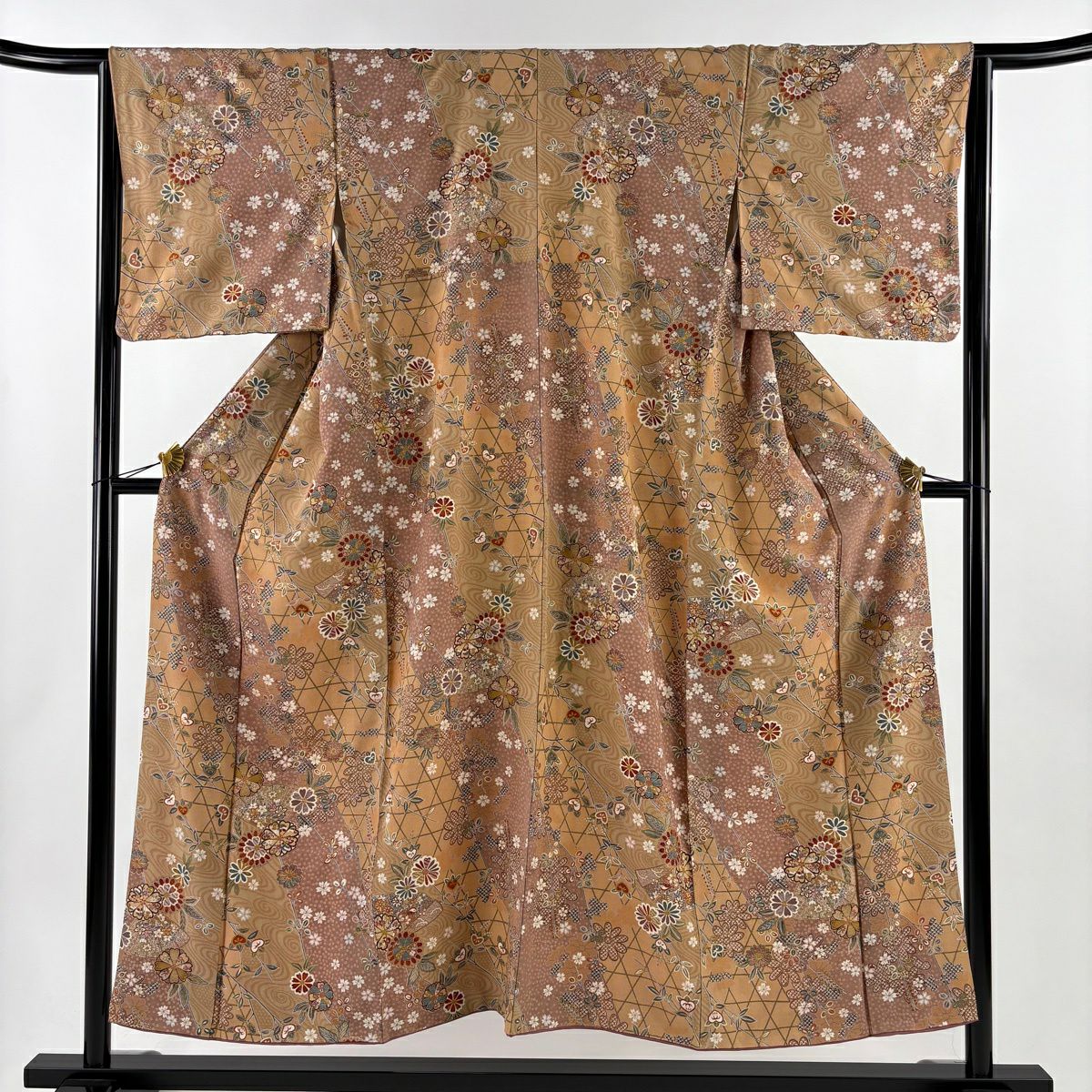 【美品】 小紋 身長152cm 袖長65cm M 雙層 秋草 扇子 金銀彩 薄茶 純蠶絲 秀品級