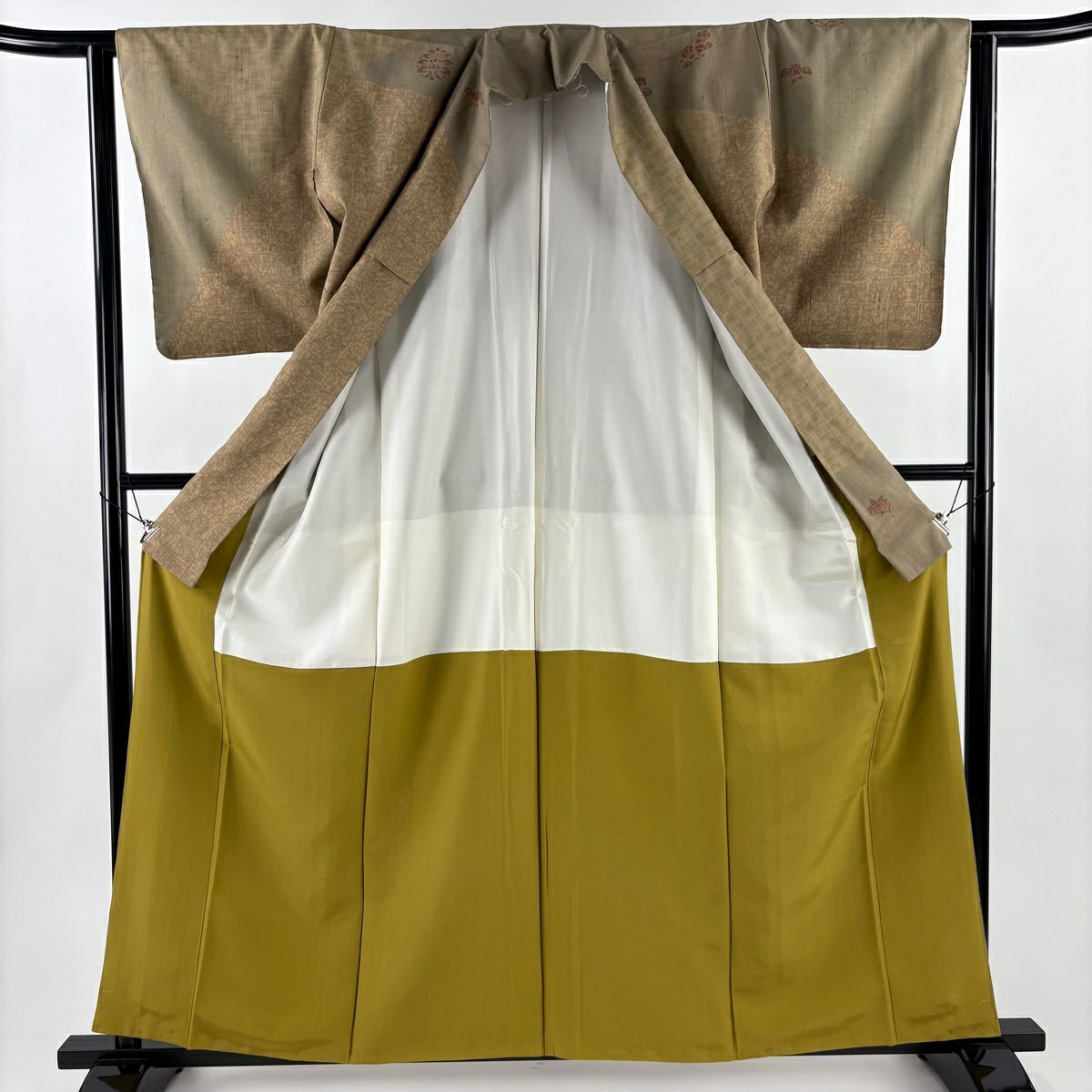 【美品】訪問服 身長160.5cm 袖長62.5cm S 雙層 紬織織 草花紋紋 染分 薄黃土色 純蠶絲 秀品級 一つ紋