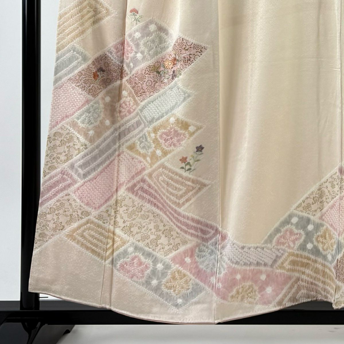 訪問服 身長154cm 袖長64.5cm M 雙層 草花紋紋 花唐草紋 絞染 刺繡 淺粉紅 純蠶絲 優品級