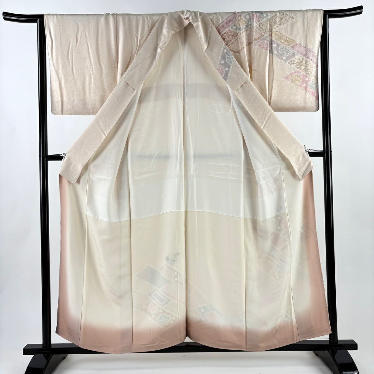 訪問服 身長154cm 袖長64.5cm M 雙層 草花紋紋 花唐草紋 絞染 刺繡 淺粉紅 純蠶絲 優品級