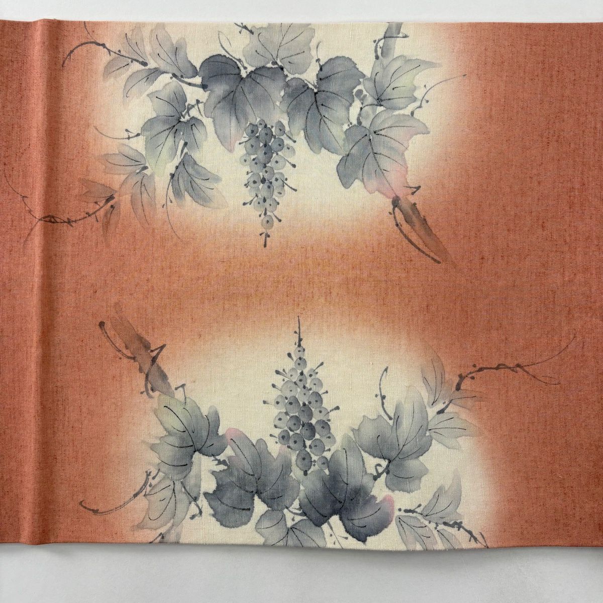 【美品】 開口名古屋帶 優品級 附落款 紬織織 葡萄 霞 漸層 鮭粉色 純蠶絲
