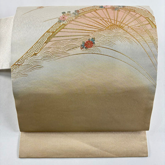 名古屋帶 秀品級 片輪車 菊花 花刺繡 金銀彩 奶油色 純蠶絲