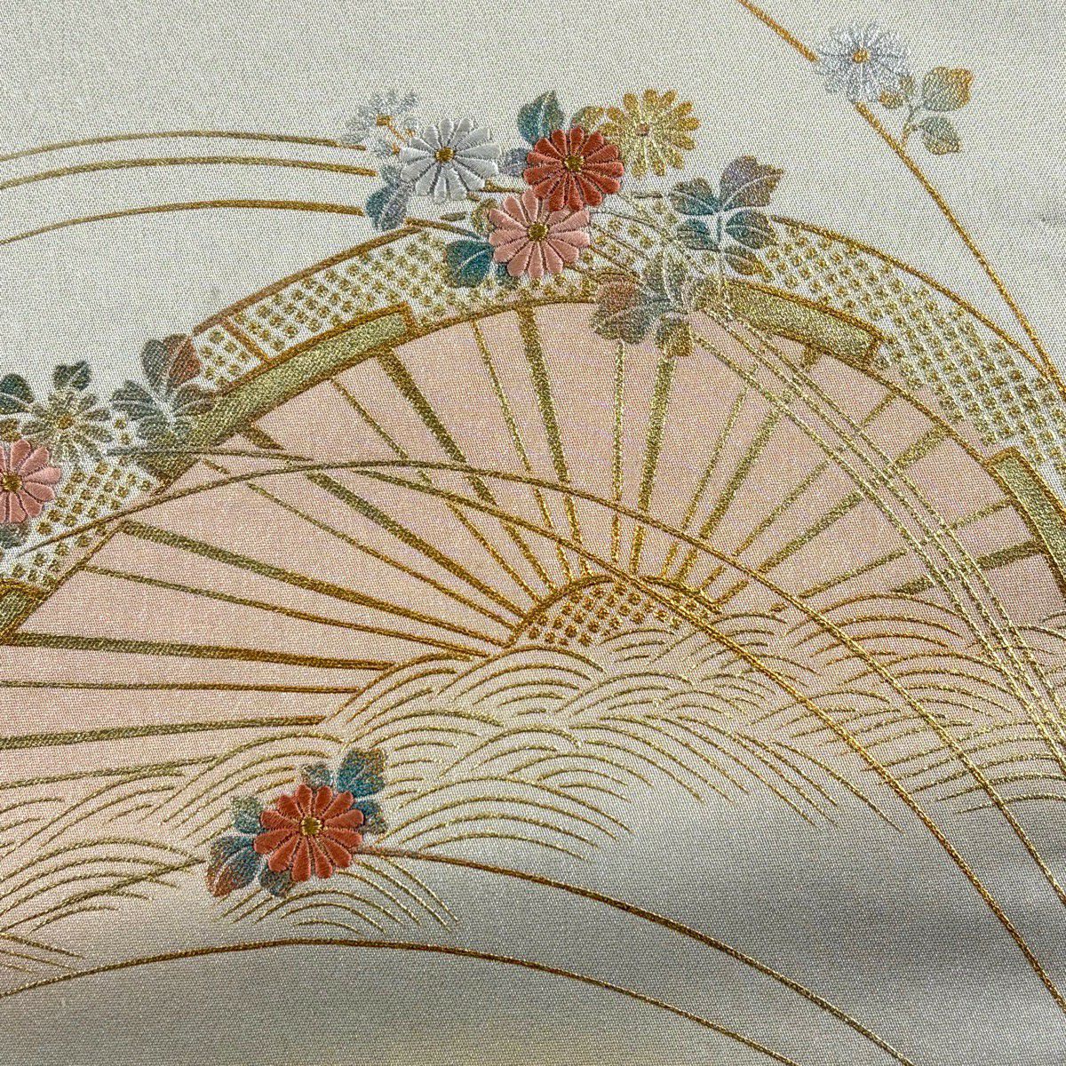 名古屋帶 秀品級 片輪車 菊花 花刺繡 金銀彩 奶油色 純蠶絲