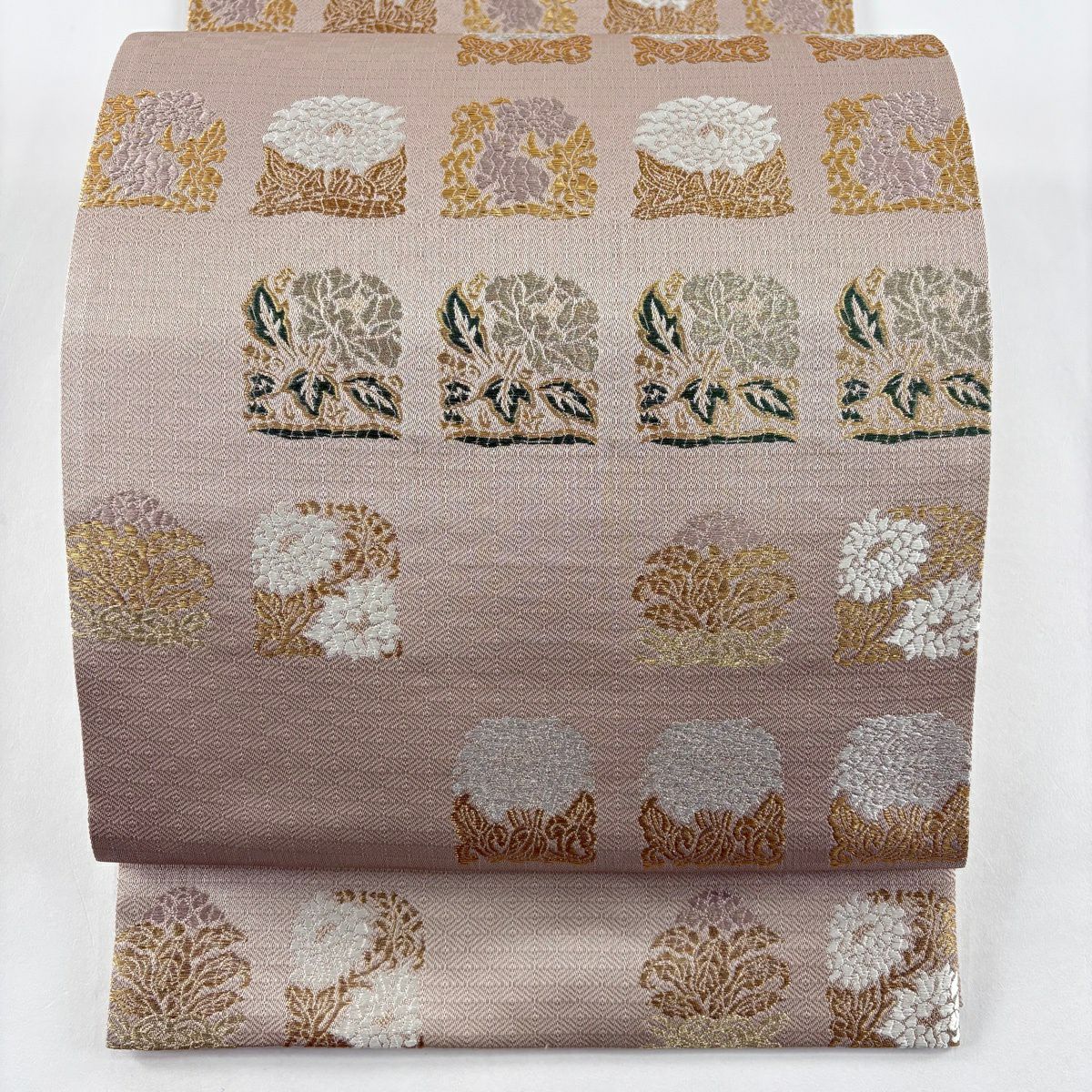 【美品】 袋帶 秀品級 牡丹 花兔 金銀彩 金金箔 淺小豆 六通 純蠶絲