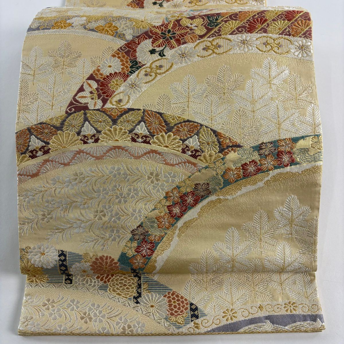 【美品】 袋帶 秀品級 關西仕立 優花雅宴文 金銀彩 金金箔 米色 六通 純蠶絲