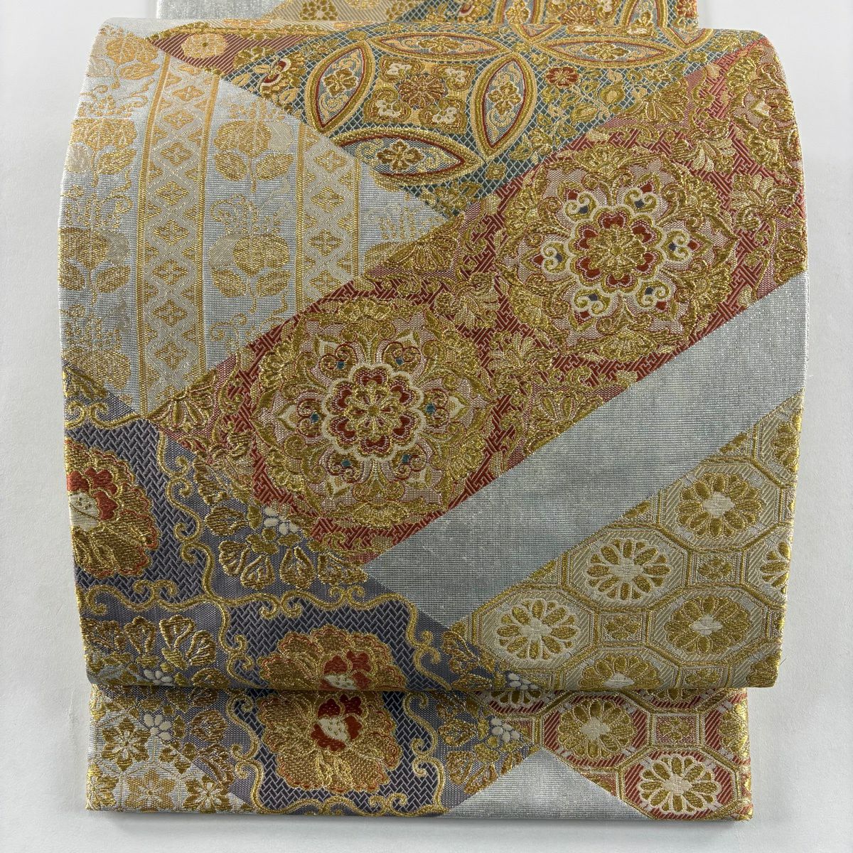 【美品】 袋帶 秀品級 華紋 七寶 金絲 金金箔 銀 六通 純蠶絲