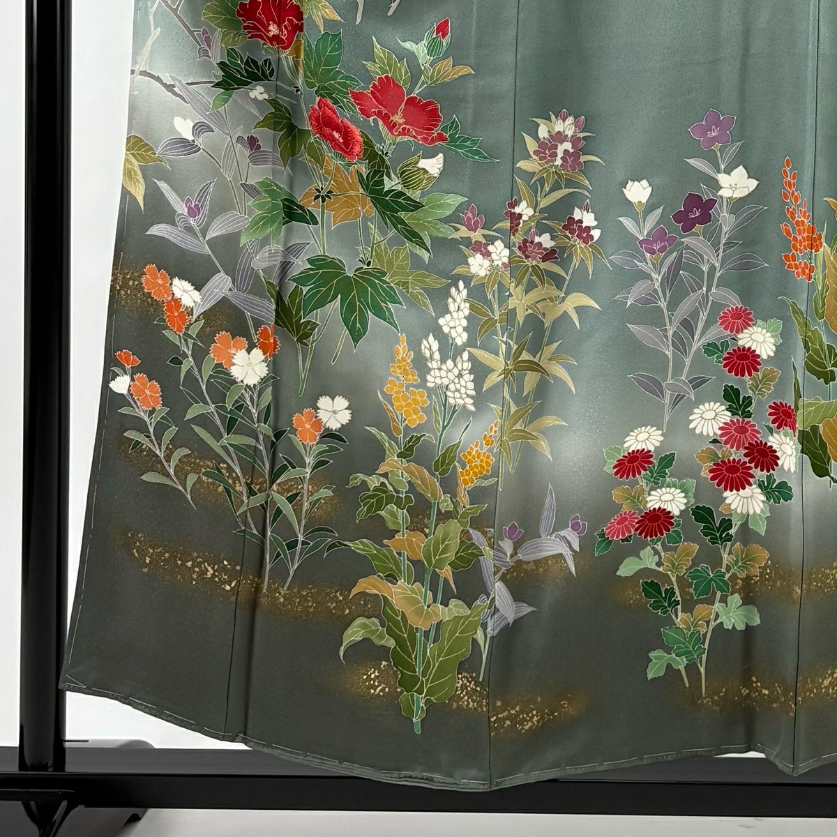 訪問服 身長156.5cm 袖長61cm S 雙層 落款あり 草花紋紋 霞刺繡 金彩裝飾 灰綠 純蠶絲 秀品級