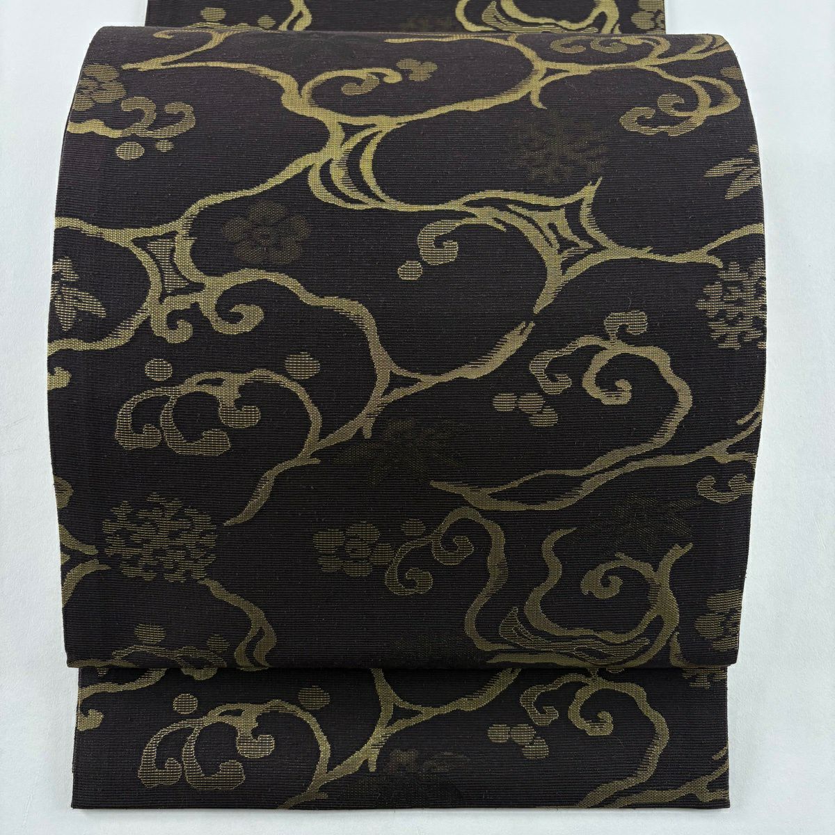 【美品】 袋帶 名品級 花唐草紋 金金箔 焦茶 六通 純蠶絲
