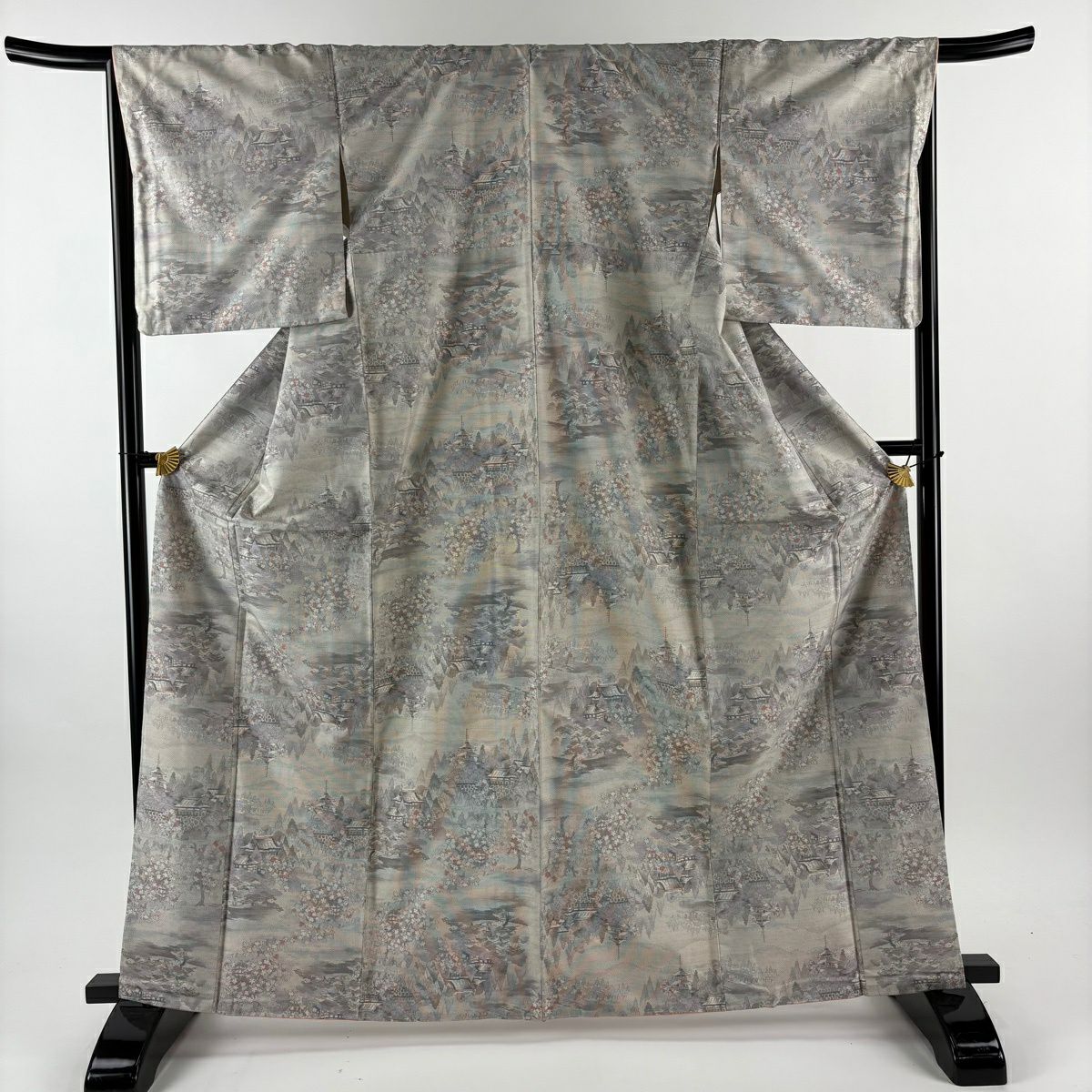 【美品】 大島紬織 身長165.5cm 袖長67cm M 雙層 都喜ヱ門 證書附帶 風景 建築 灰白 純蠶絲 逸品級