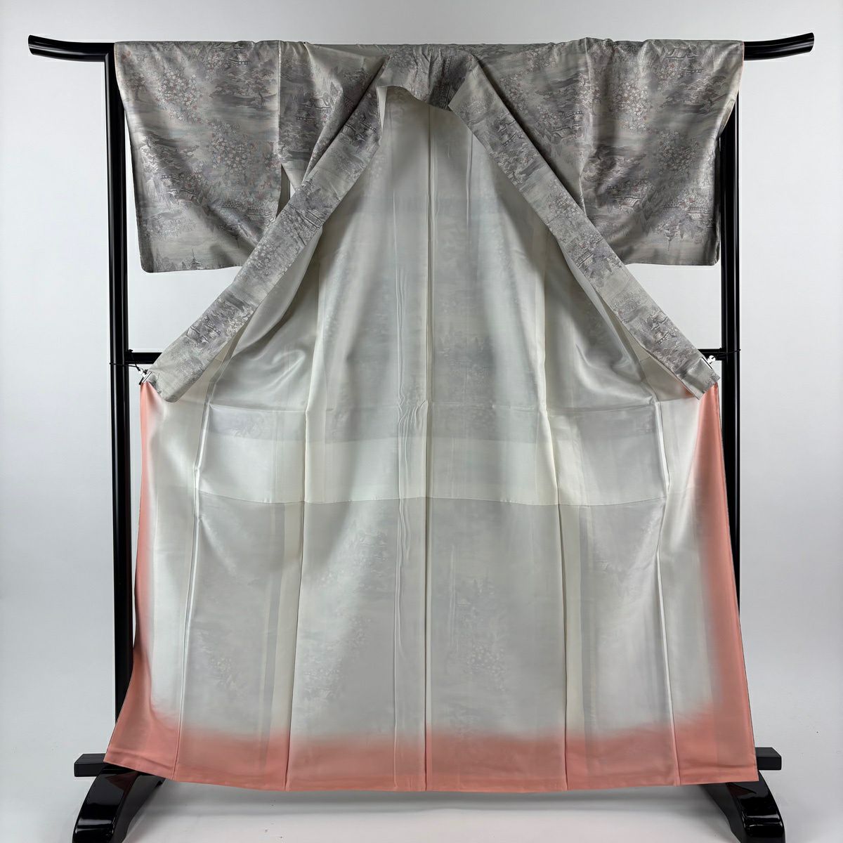 【美品】 大島紬織 身長165.5cm 袖長67cm M 雙層 都喜ヱ門 證書附帶 風景 建築 灰白 純蠶絲 逸品級