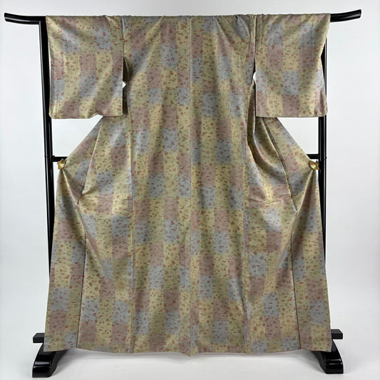 【美品】 小紋 身長166.5cm 袖長66.5cm M 雙層 能衣裝 松樹竹子梅花 寶盡くし 米色 純蠶絲 逸品級