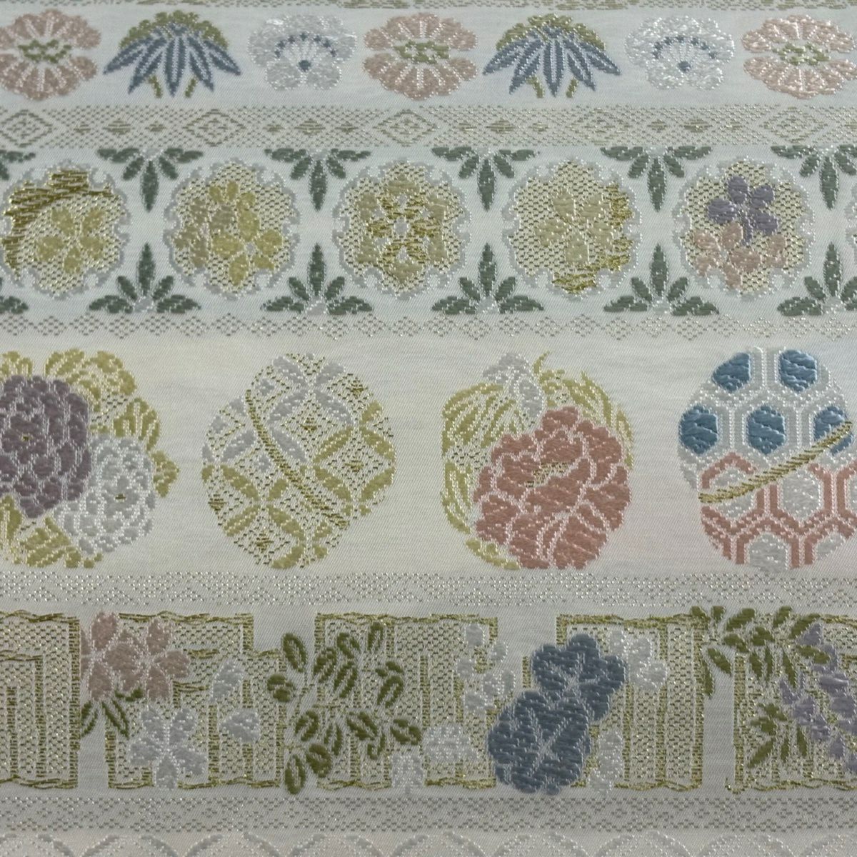 【美品】 袋帶 逸品級 唐織百撰 草花紋紋 有職文樣 金絲 金金箔 奶油色 六通 純蠶絲