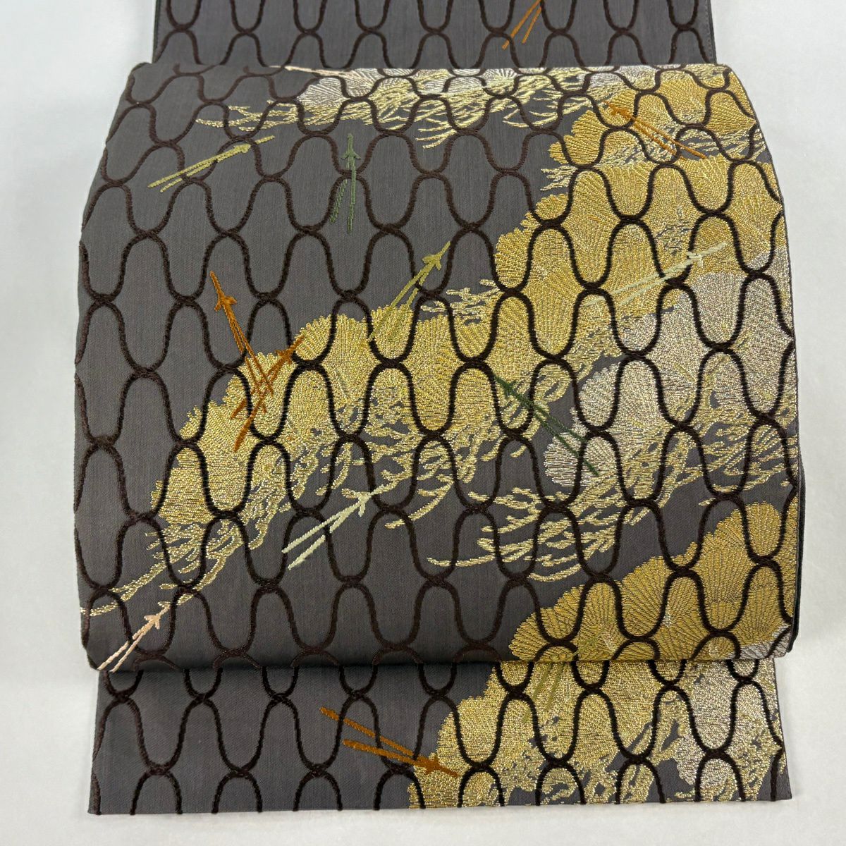 【美品】 袋帶 逸品級 落款 山口弘躬染織 松樹 松樹葉 金糸 金金箔 灰紫 お太鼓柄 純蠶絲