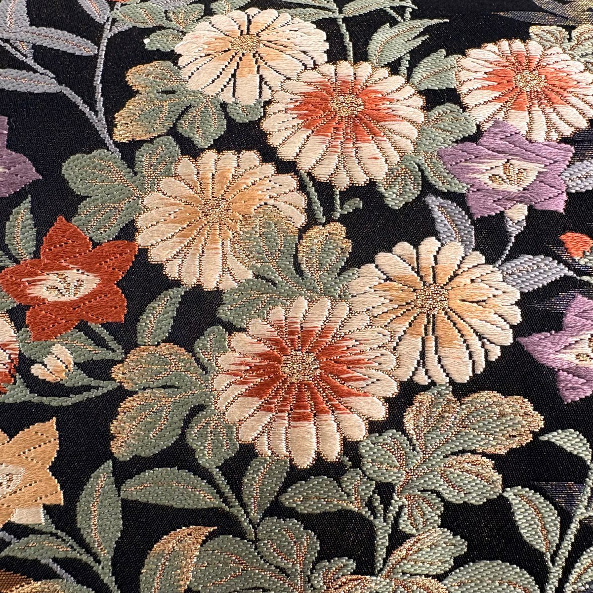 【美品】 袋帶 秀品級 桃山秀花苑 唐織 金金箔 黑 六通 純蠶絲
