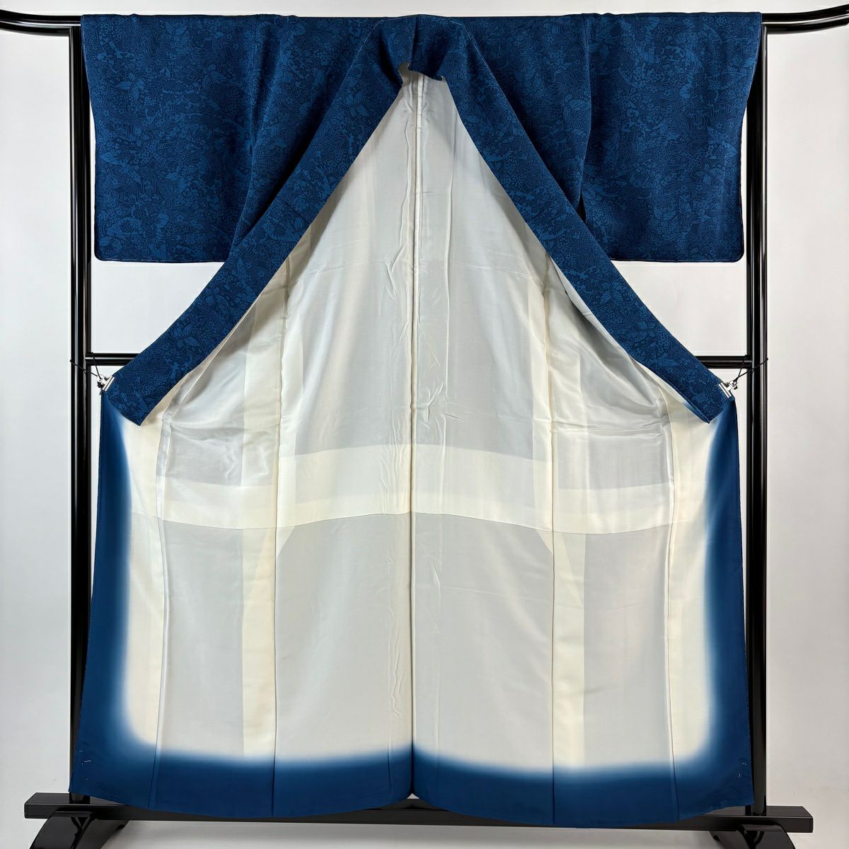 【美品】 小紋 身長159.5cm 袖長64.5cm M 雙層 本藍 落款あり 蝶 草花紋紋 絞染 藍色 純蠶絲 名品級