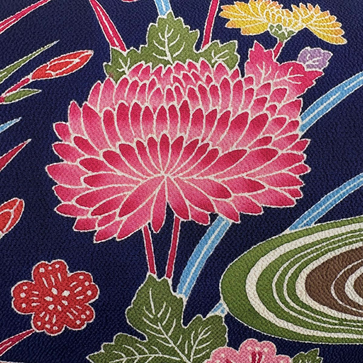 【美品】名古屋帶 秀品級 草花紋紋 流水圖案 縮緬 純蠶絲