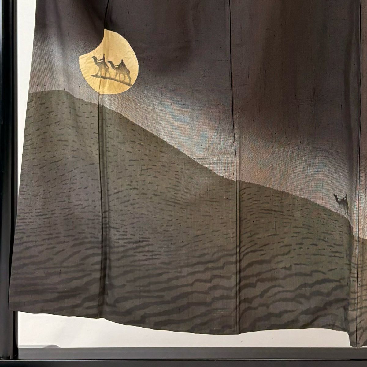 【美品】 付下 身長152cm 袖長66cm M 雙層 紬織織 落款あり 駱駝 月 ぼかし 焦茶 純蠶絲 名品級