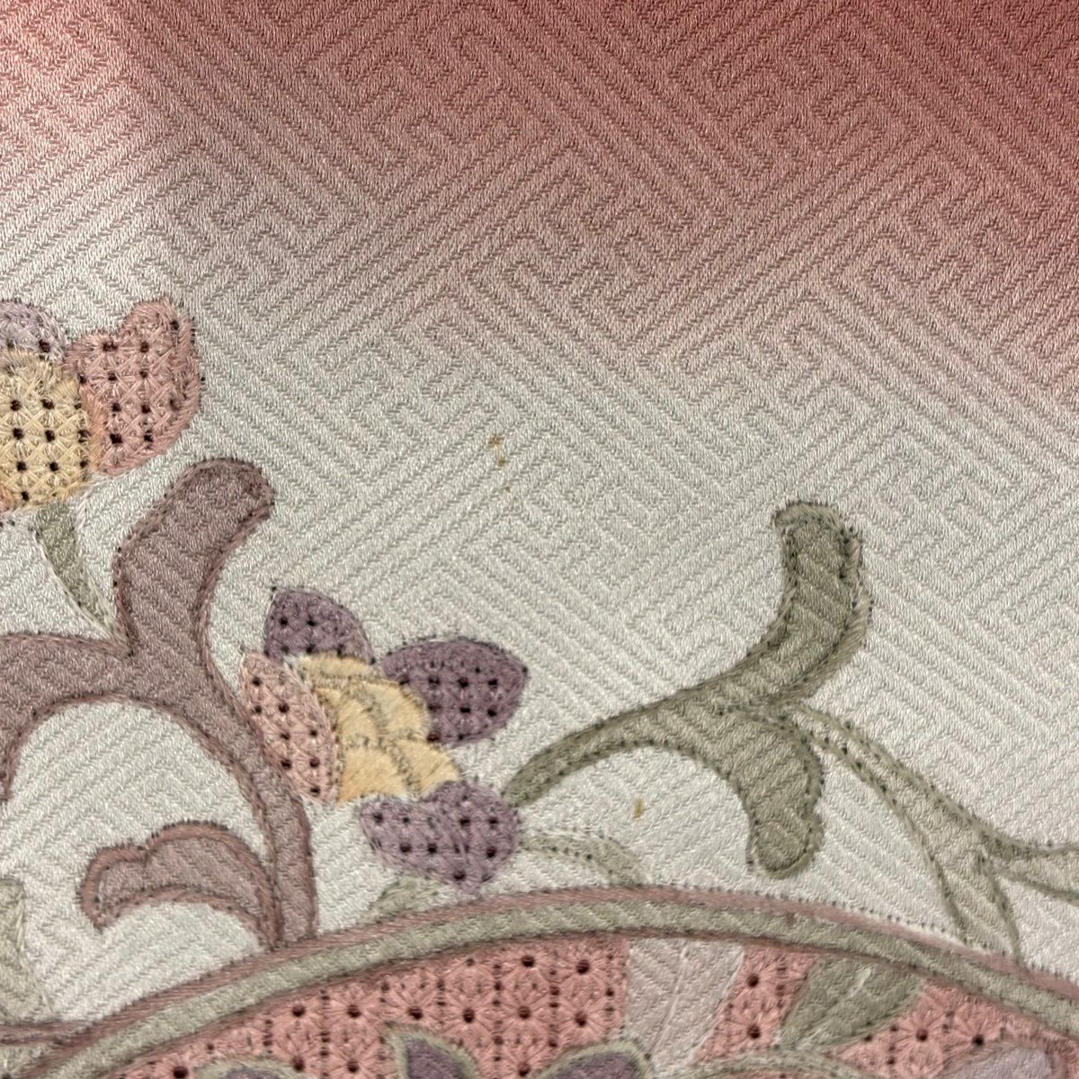 色留袖禮服 身長158.5cm 袖長65.5cm M 雙層 扇子面 草花紋紋 刺繡 漸層 粉紅 純蠶絲 秀品級 一つ紋