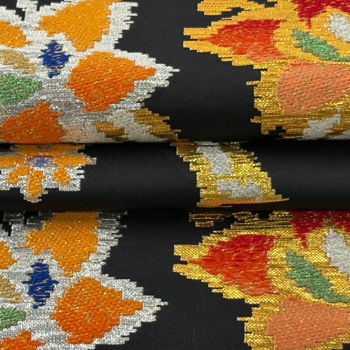 【美品】 袋帶 逸品級 龍村平藏 落款あり 毛房文 金金箔 銀線 黑色 大鼓圖案 純蠶絲