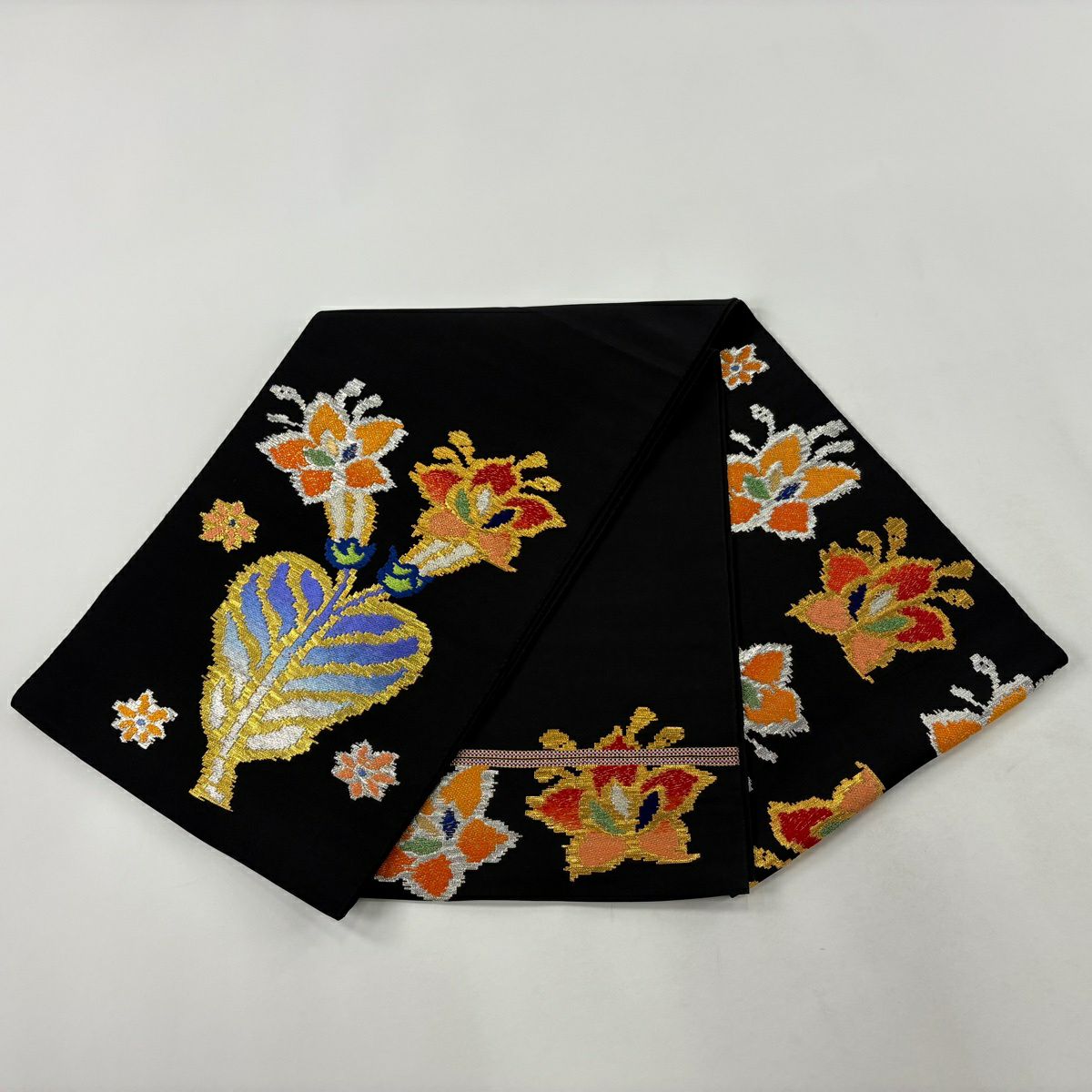 【美品】 袋帶 逸品級 龍村平藏 落款あり 毛房文 金金箔 銀線 黑色 大鼓圖案 純蠶絲