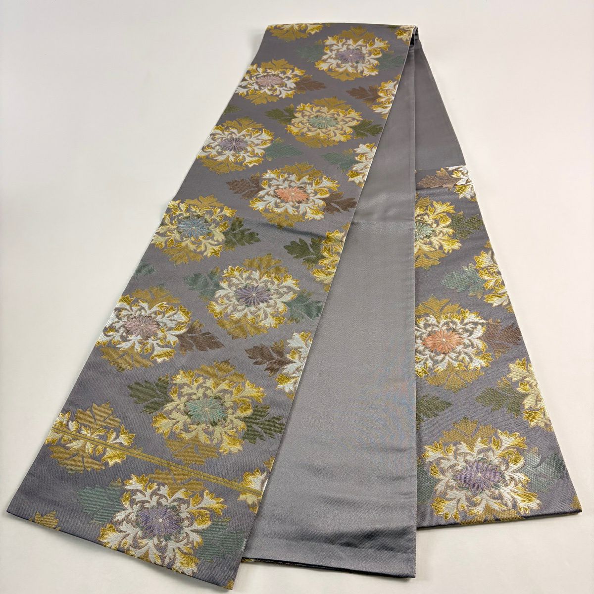 【美品】 袋帶 名品級 草花紋 金糸 金金箔 灰 深藍 六通 純蠶絲