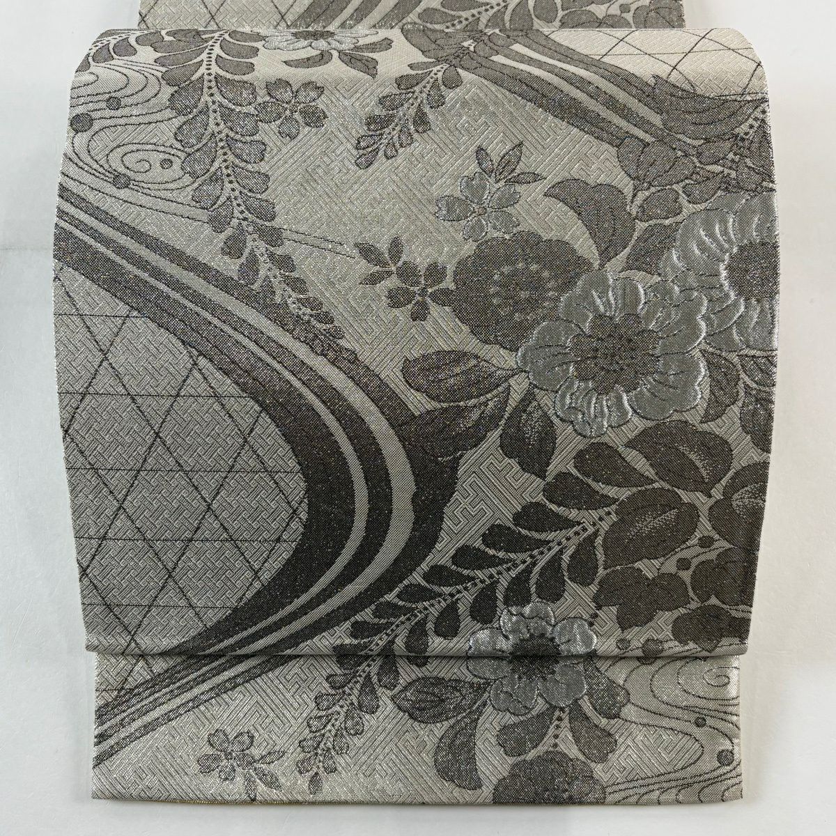 【美品】 袋帶 秀品級 辻花染圖案 流水 金金箔 銀 六通 純蠶絲