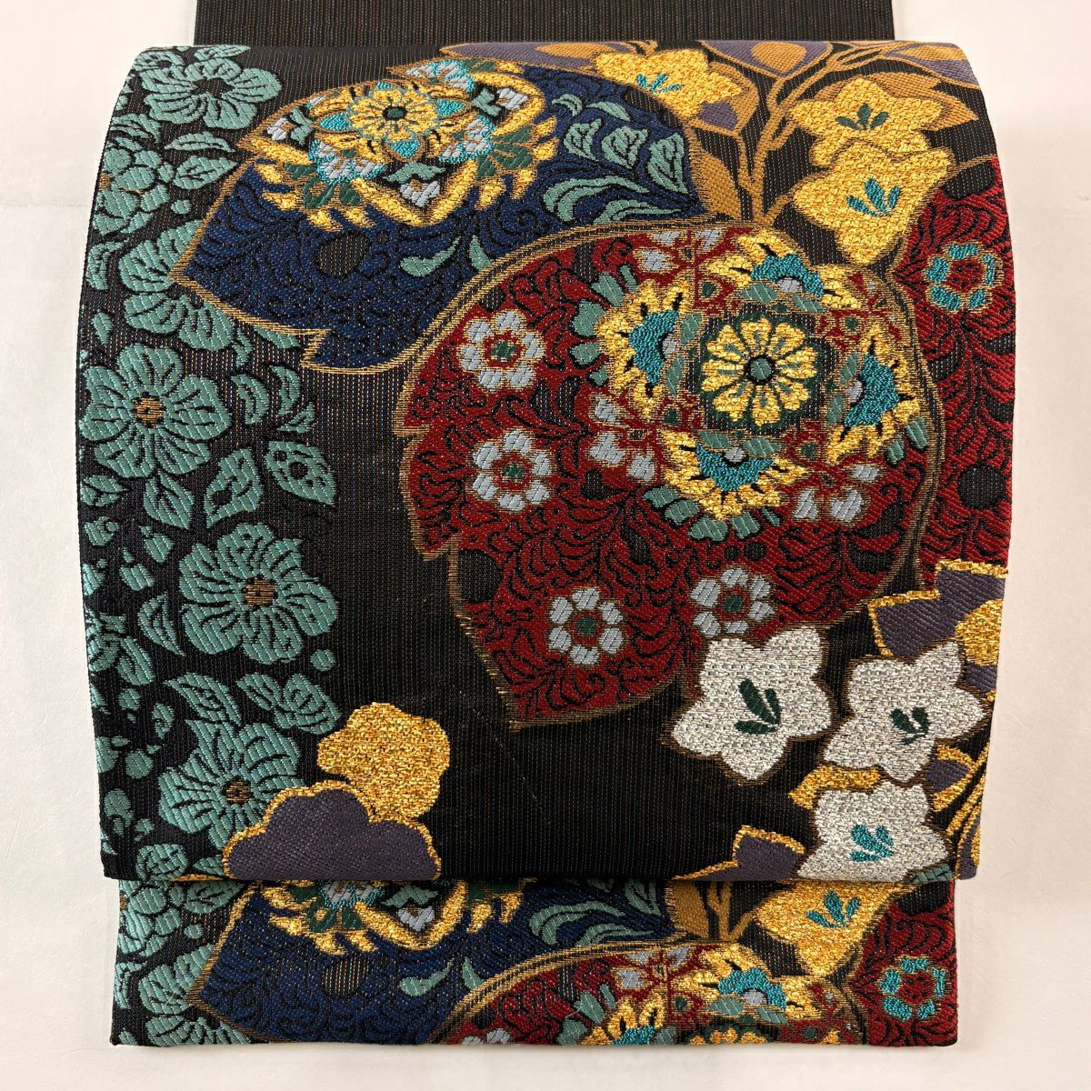 【美品】 袋帶 秀品級 桐 草花紋 金金箔 黑 六通 純蠶絲