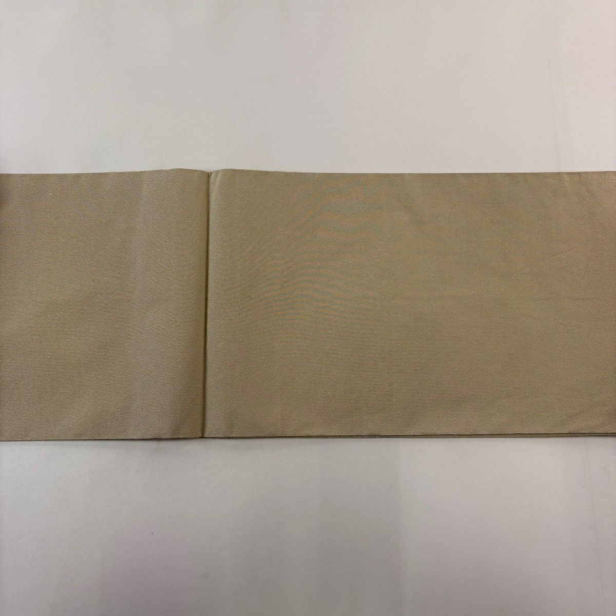 【美品】 袋帶 秀品級 關西仕立 華紋 鳥 金金箔 米色 六通 純蠶絲