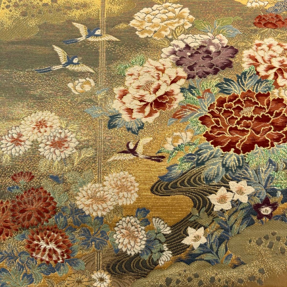 【美品】 袋帶 秀品級 草花紋 流水 金糸 金金箔 灰綠 六通 純蠶絲
