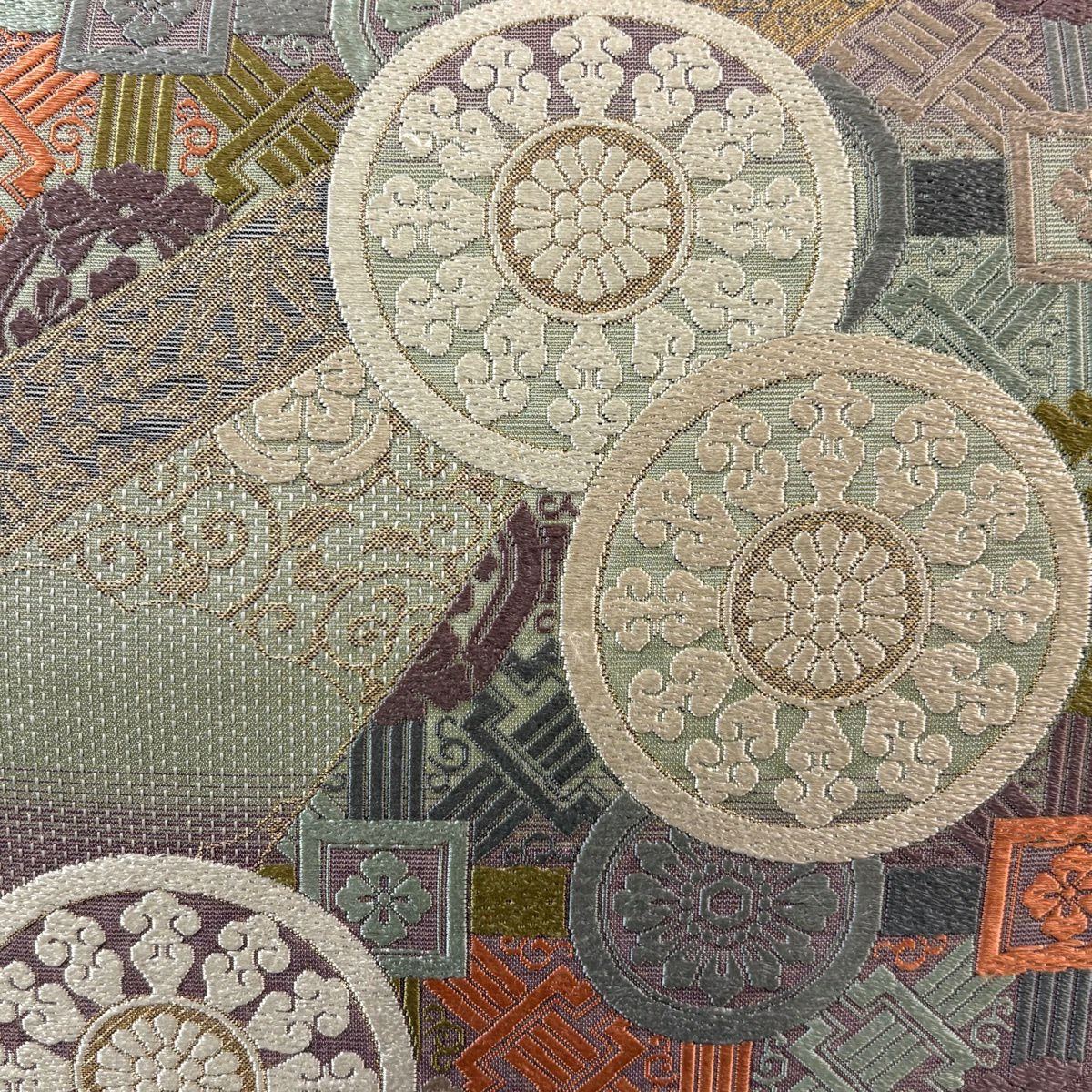 【美品】 袋帶 秀品級 草花紋 唐草紋 金絲 紫 六通 純蠶絲