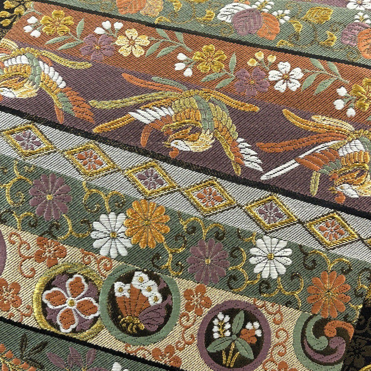 【美品】 袋帶 秀品級 鳳凰 花唐草紋 金糸 金金箔 黑 六通 純蠶絲