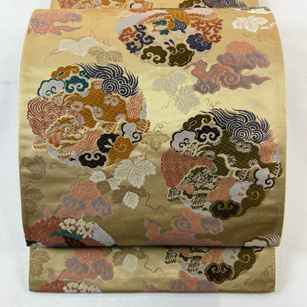 【美品】 袋帶 秀品級 唐獅子 鳥 金金箔 唐織 米色 六通 純蠶絲