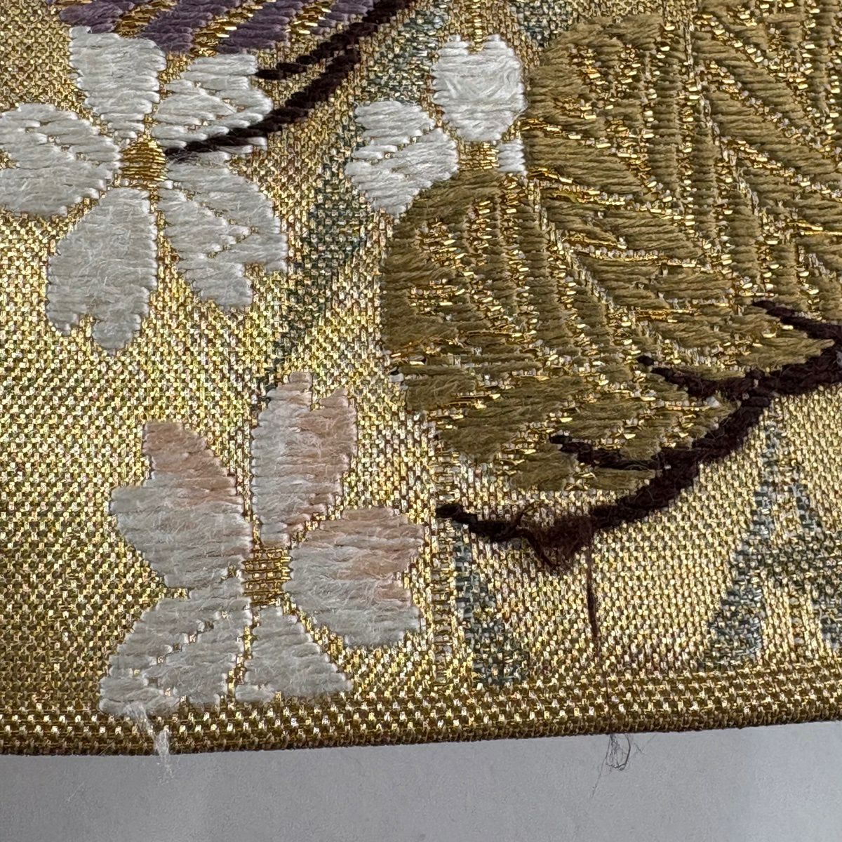 袋帶 秀品級 關西仕立 雙層引金箔 佐賀金銀彩刺繡松樹紋 金絲 金金箔 金色 六通 純蠶絲