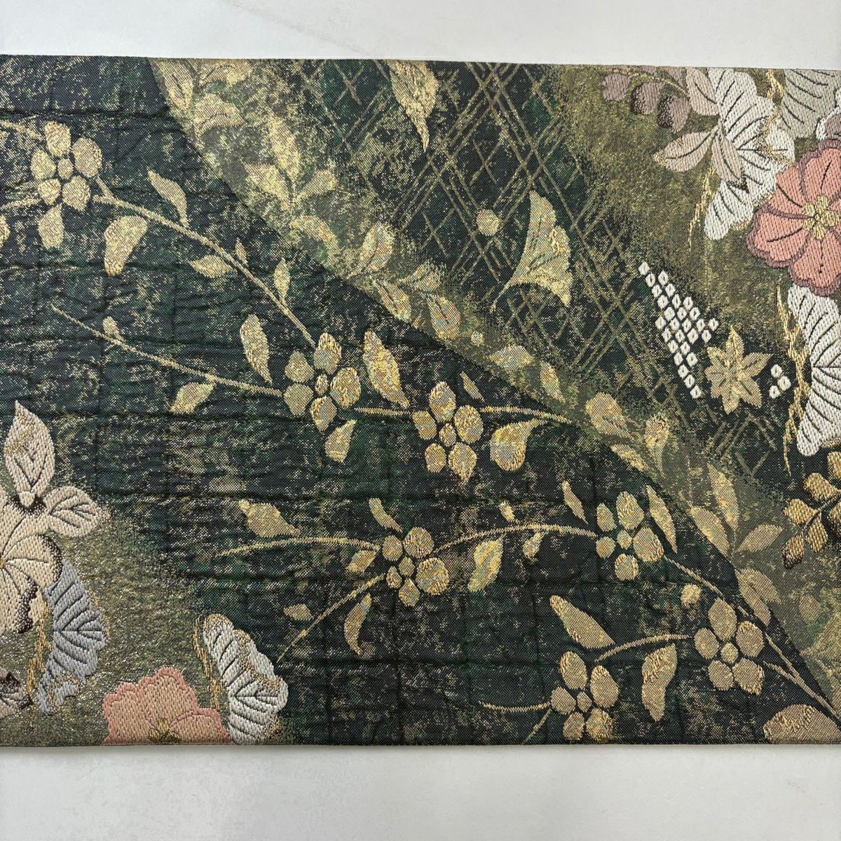 【美品】 袋帶 秀品級 草花紋紋 松樹 金絲 金銀彩 深綠 六通 純蠶絲