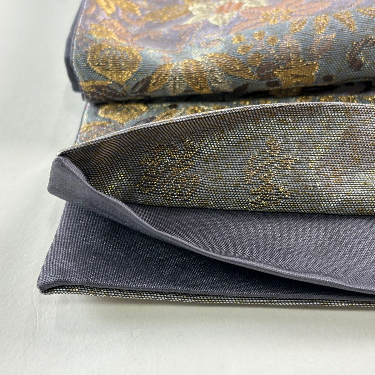 【美品】 袋帶 秀品級 草花紋紋 有職文樣 金絲 金金箔 紫 六通 純蠶絲