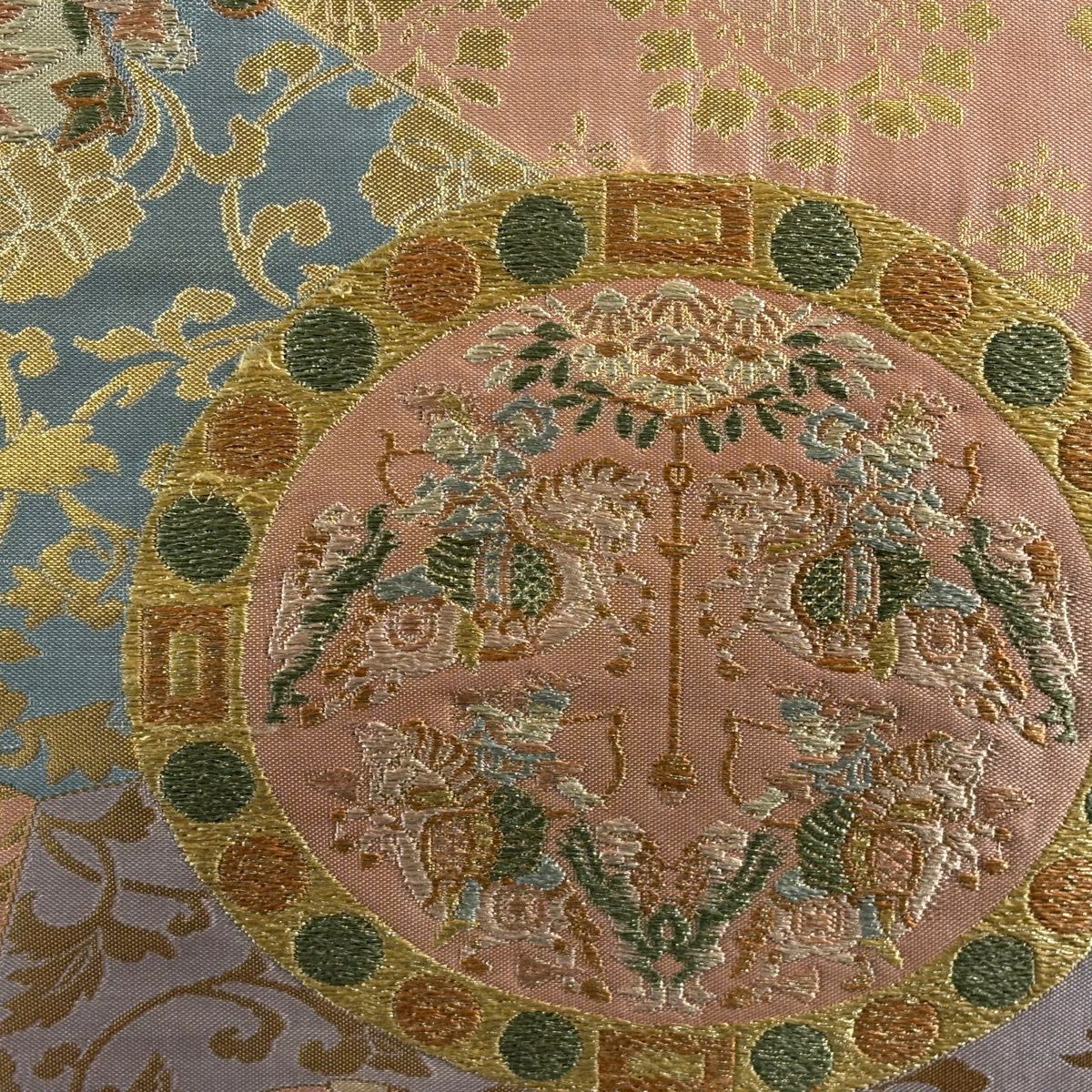 【美品】 袋帶 秀品級 狩獵文 華紋 金金箔 刺繡 粉色 六通 純蠶絲