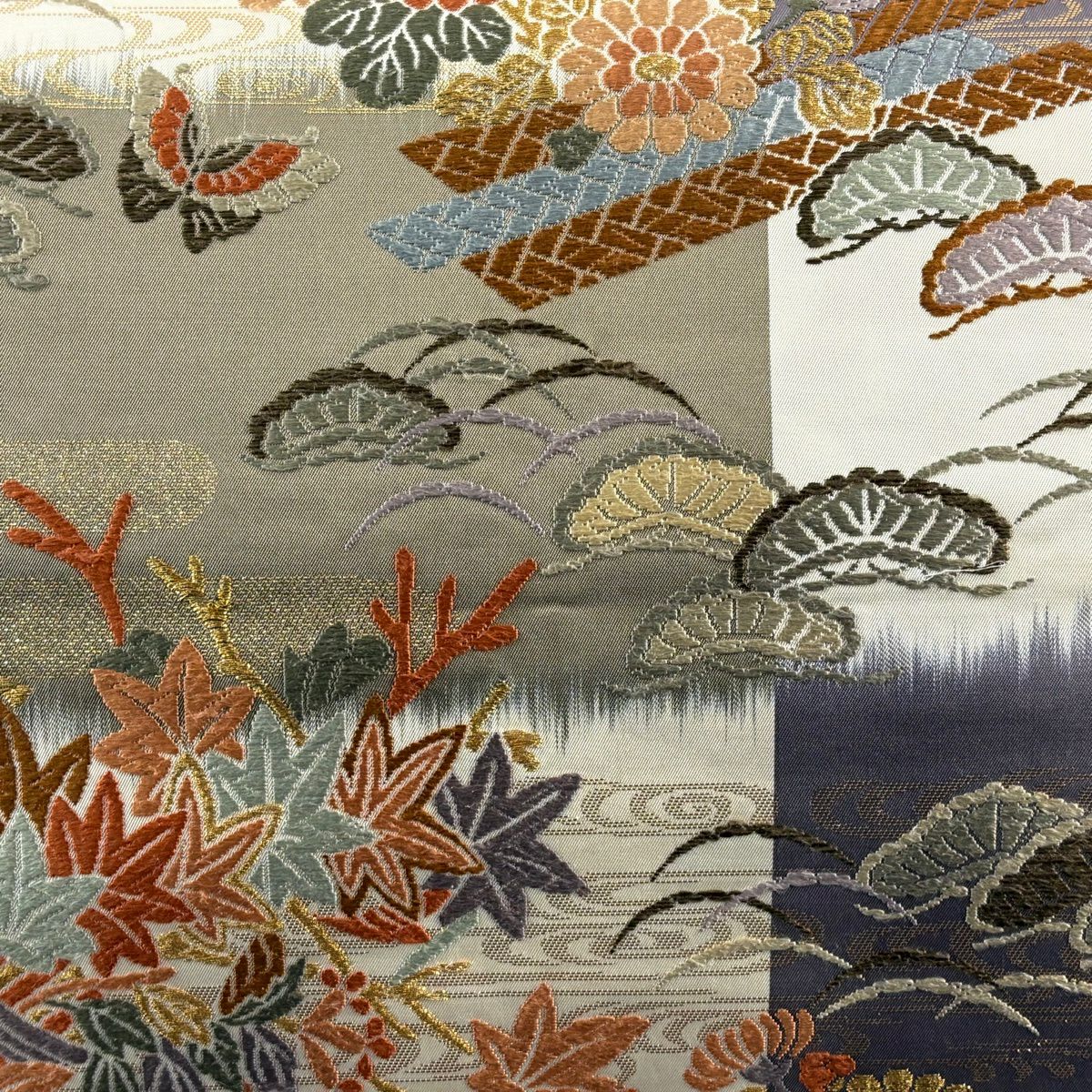 袋帶 秀品級 花筏 蝶 金金箔 唐織 奶油 六通 純蠶絲