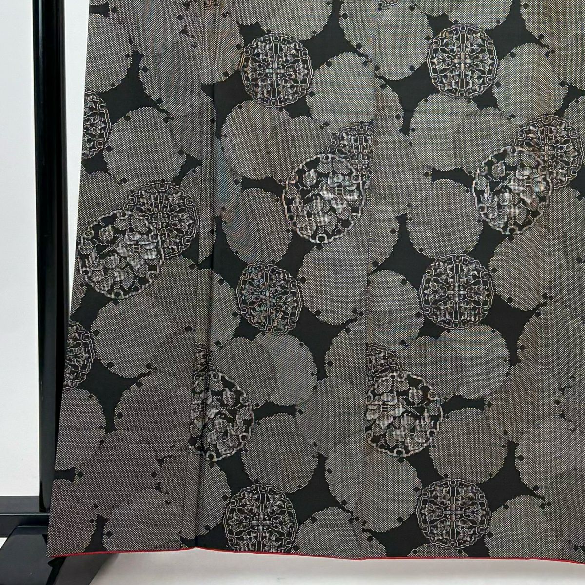 【美品】 紬織 身長165.5cm 袖長66.5cm M 雙層 華紋 雪輪 墨 金彩裝飾 純蠶絲 秀品級