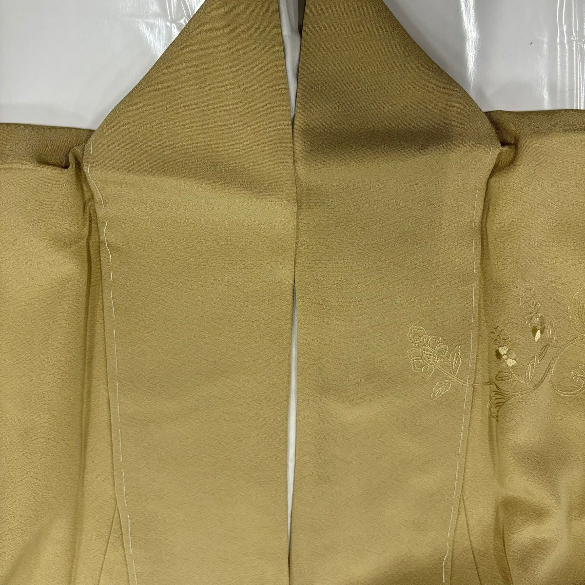 【美品】 付下 身長152.5cm 袖長63.5cm S 雙層 華紋 花唐草紋 刺繡 金糸 米色 純蠶絲 優品級